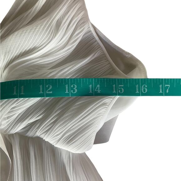 Vintage Warners s60s Intimate Small White Accordion Night Gown Sleeveless V Neck - Picture 8 of 12